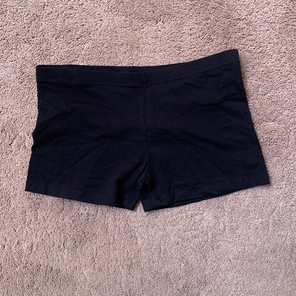 FOREVER 21 Black Bike Booty Shorts, size M - Picture 2 of 3
